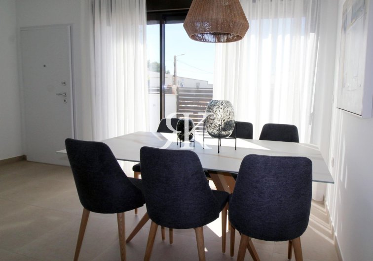 Neubau - town house - Pilar de la Horadada - parque Andromeda