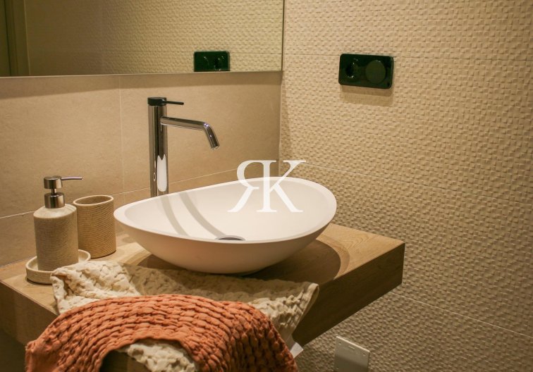 Neubau - Bungalow im obersten Stockwerk - Algorfa - La Finca Golf