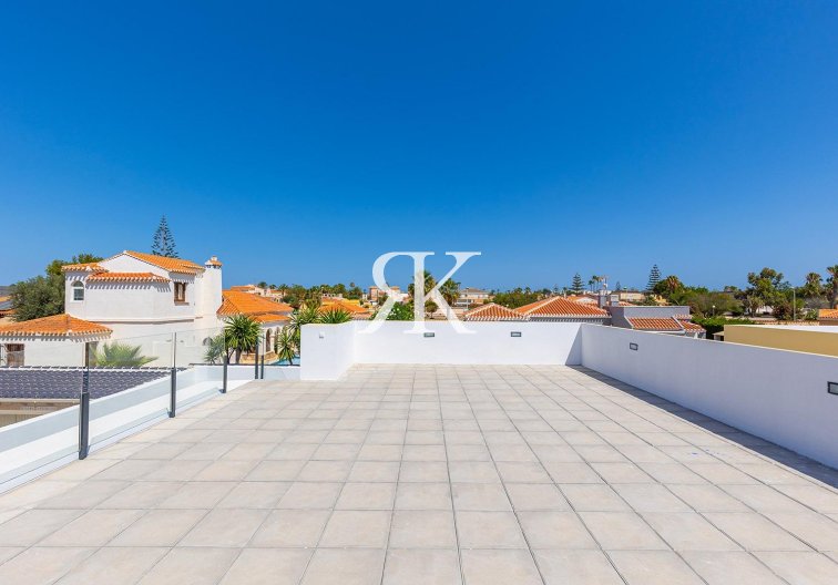 Neubau - villa - Torrevieja - Los Balcones 