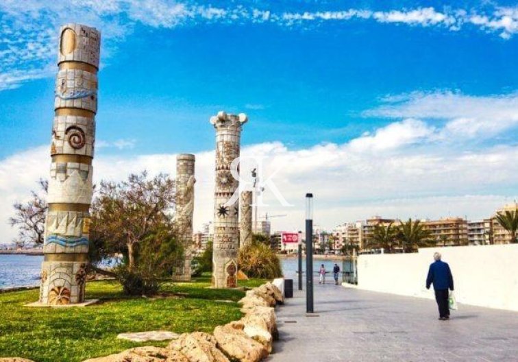 Neubau - Ground floor apartment - Torrevieja - Playa de El Cura