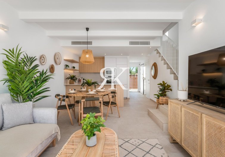 New Build - Top floor bungalow - Dolores - Sector 3