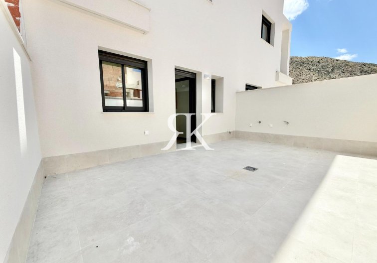 Construction Neuve - town house - Cox - San Fernando