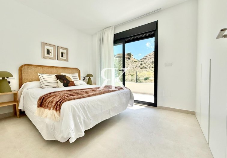 New Build - town house - Cox - San Fernando