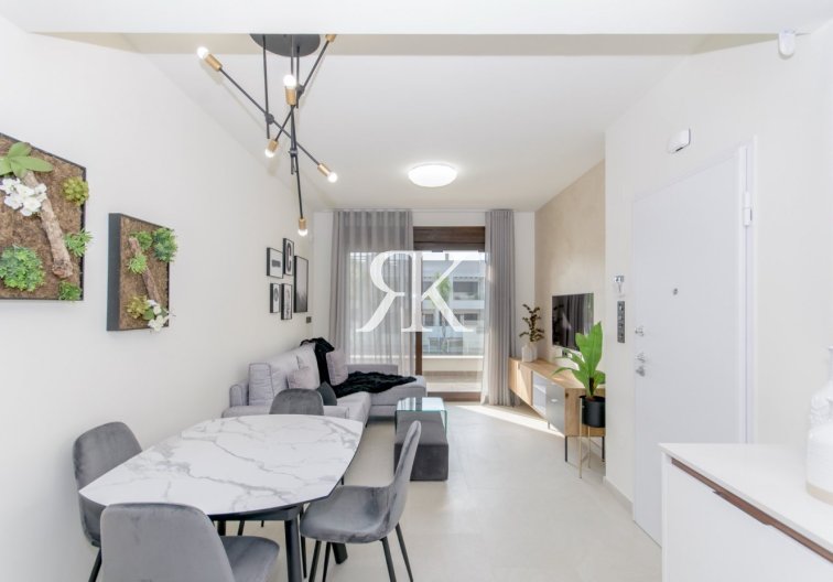 Neubau - Bungalow im obersten Stockwerk - Torrevieja - Los Balcones 